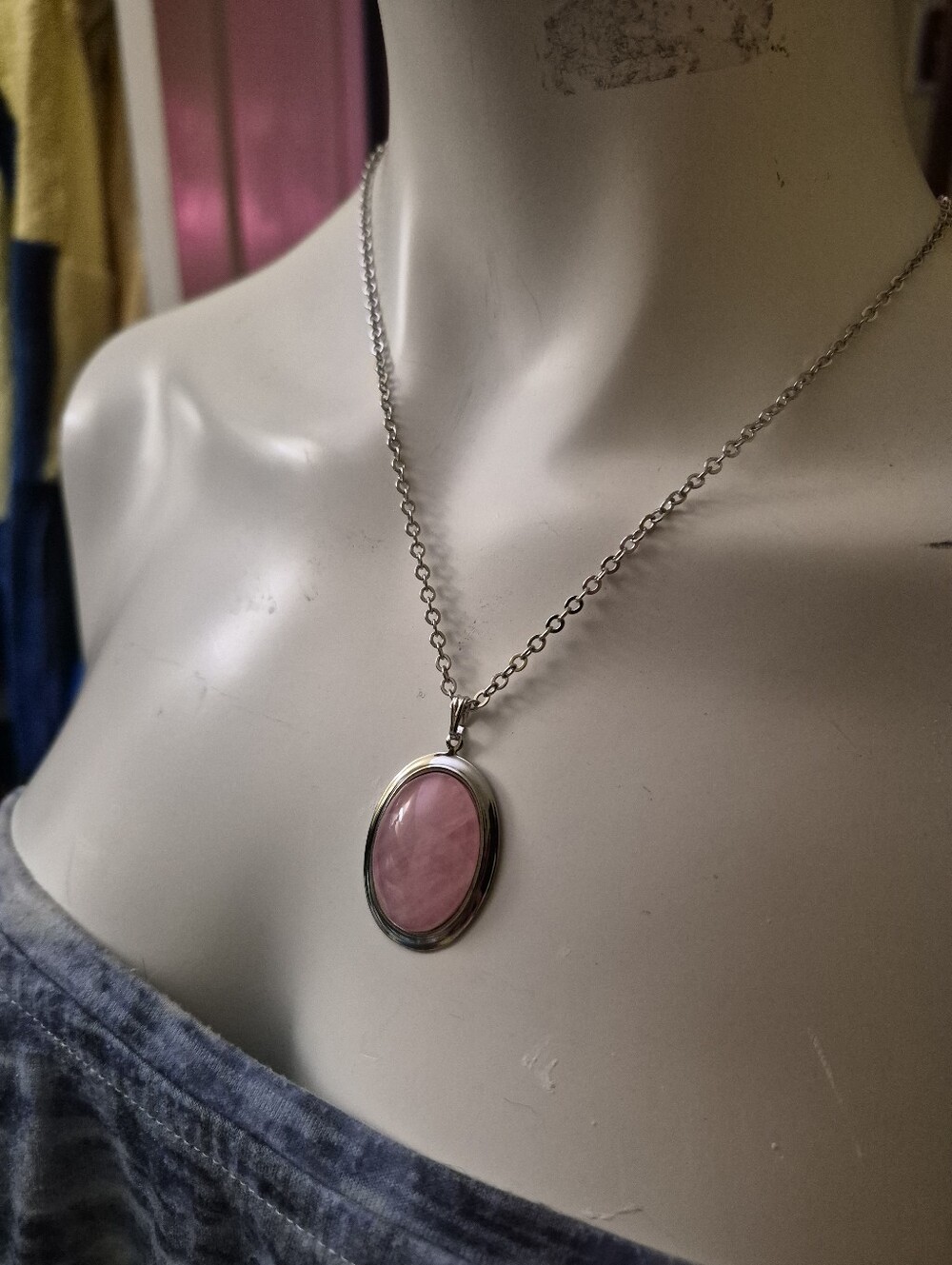 Vintage Fifth Avenue Collection Rose Quartz Pendant Necklace New With Tags